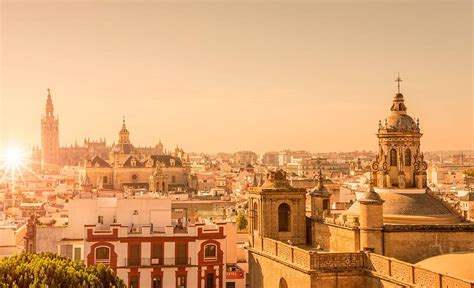 Sevilla 111 es una panorámica de sevilla creada a partir de 9750 imágenes formando una fotografía de 111 gigapíxeles, record mundial en diciembre de 2010 Viaje por Sevilla: una ruta alternativa por la ciudad ...