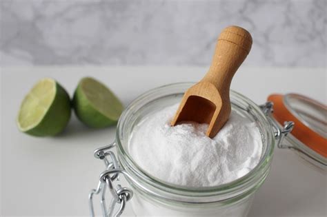 Nei prodotti della pelle, l'acido citrico agisce applica alla tua pelle dello yogurt puro integrale come maschera naturale. Acido citrico cos'è e dove si compra - Nanotec2009