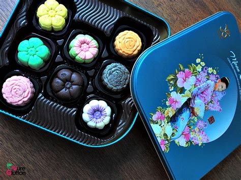 Was established in 1952 in muar, johor. Celebrate Mid Autumn Festival with colourful Mooncakes ...