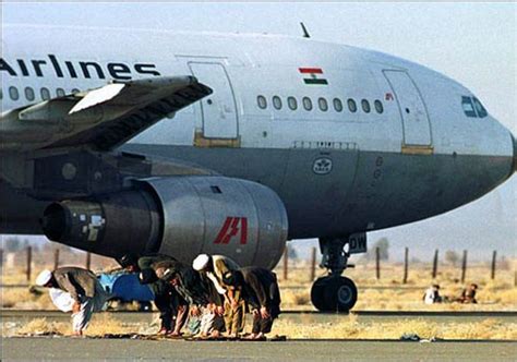 Planes, crashing two into the twin towers of the world trade center in lower manhattan, while a third hits the u.s. Wikileaks: US Rejected Indian Appeal For Help In Kandahar ...