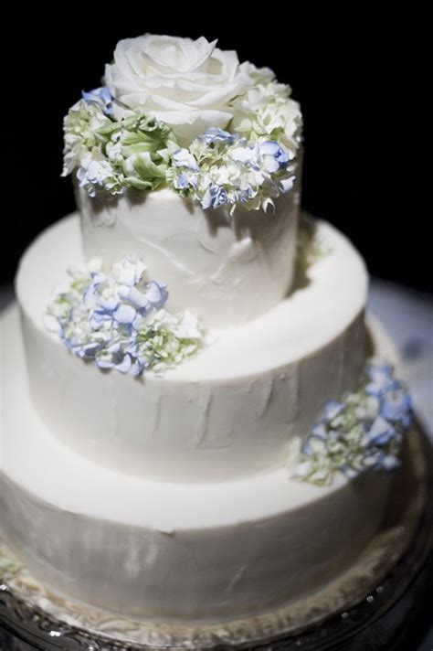 Be inspired and try out new things. 75 Creative Wedding Cake Ideas And Inspiration » EcstasyCoffee