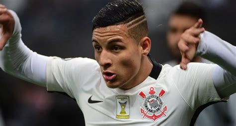 Guilherme arana has 1 sibling in his family: Guilherme Arana teria recusado propostas galácticas para ...