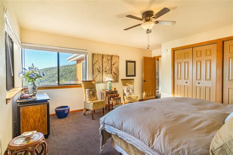 Check spelling or type a new query. Julian Cabins & Vacation Rentals in Julian