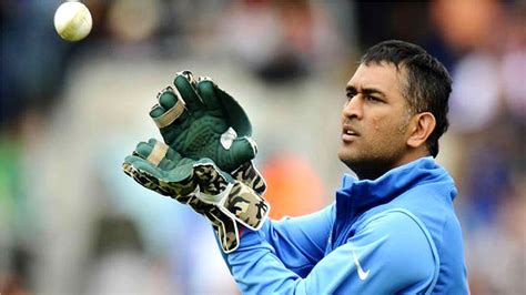 Ms Dhoni Icc World T20 1 Hd Celebrities Wallpapers Hd Wallpapers Id