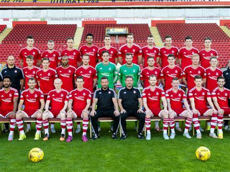 Aberdeen football club is a scottish professional football club based in aberdeen, scotland. Who Was Aberdeen FC's Best Player Of The 2015/16 Season | Playbuzz