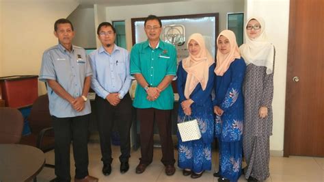 We wish you all the best for the upsr result. Hari Diskusi bersama Koperasi Pelabuhan Johor Berhad ...