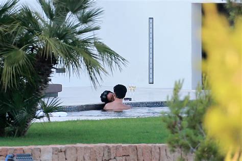 Rihanna Having Sex In The Pool Scandal Planet