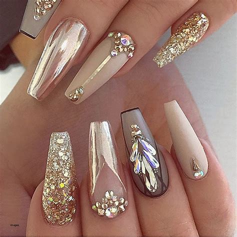 See more ideas about pretty nails, nails, nail designs. 6 Things to Know Before Getting Acrylic Nails for the First Time
