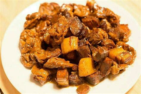 【红烧肉焖油豆腐的做法步骤图，怎么做好吃】长沙梅子 下厨房