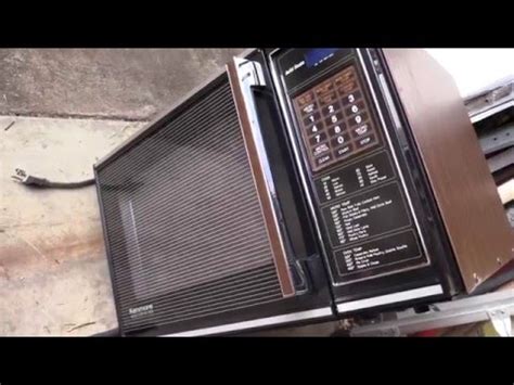 1983 Vintage Kenmore Convection Microwave - YouTube