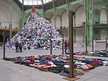 He is best known for his photography installations and contemporary french conceptual style. Exposition Boltanski: Le monde est atroce mais il y a bien ...