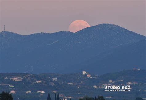 Περιέχονται οι αργίες και ονομαστικές γιορτές που έχει ο ιούλιος 2021 και το ημερολόγιο για εκτύπωση. Φωτογραφία: ΑΡΓΟΛΙΔΑ: Η ΜΑΥΡΗ ΠΑΝΣΕΛΗΝΟΣ ΤΟΥ ΟΚΤΩΒΡΙΟΥ.