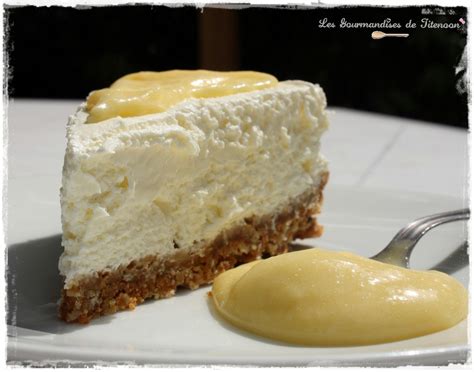 Après l'avoir longtemps testée, voici la recette du cheesecake au philadelphia, la vraie la pure ! Cheesecake sans cuisson et sans gélatine de Jamie Oliver ...