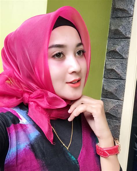 Koleksi Foto Cewek Jilbab Manis Terbaru Hijabers Republic Renger Cantik