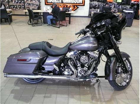 As far as comfort is concerned, the 2014 harley davidson street glide special has all it needs to deliver a relaxed riding position. Buy 2014 Harley-Davidson FLHXS - Street Glide Special on ...