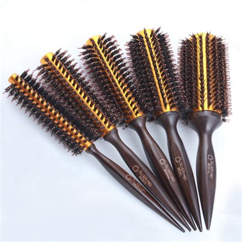 I am (irrationally) excited about sharing with you the best boar bristle brush of 2018. IRUI 1pc Natural Boar Bristle Round Brush Wooden Handle ...