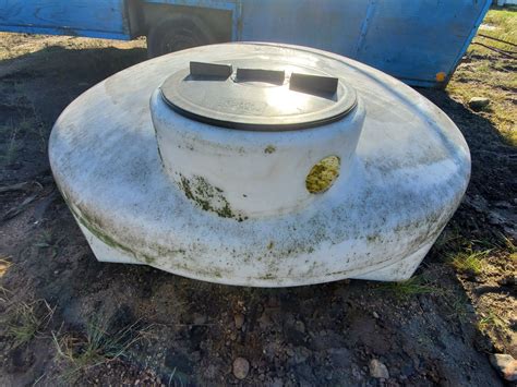 250 Gallon Poly Water Tank