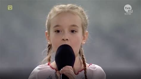 Viral Ukrainian Girl Sings National Anthem In Poland Watch
