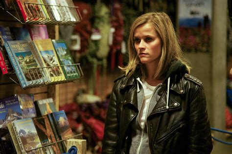 Wild Review Reese Witherspoon Shines In Unabashedly Feminist Drama Collider