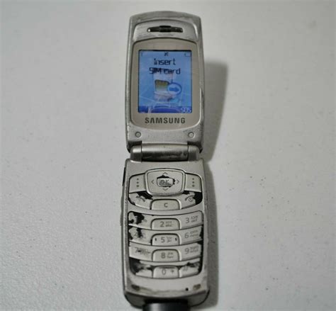 Samsung Old Outdated Flip Phone SGH X VINTAGE COLLECTIBLE RARE EBay