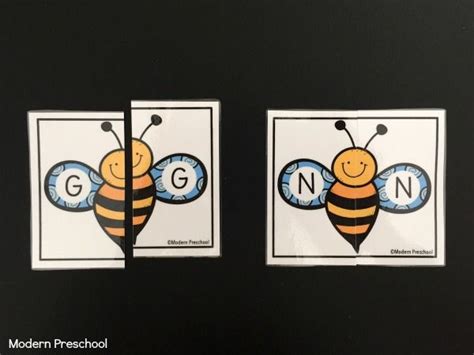Simple Free Printable Bumble Bee Alphabet Match Activity Preschoolers