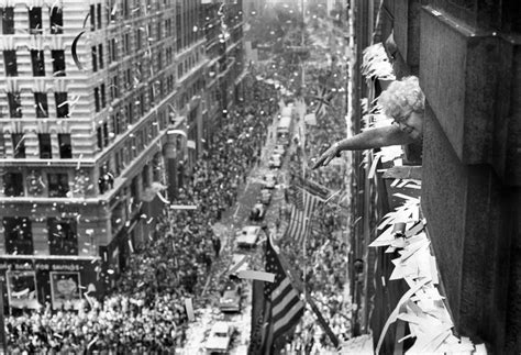 Who Deserves A Ticker Tape Parade The New York Times