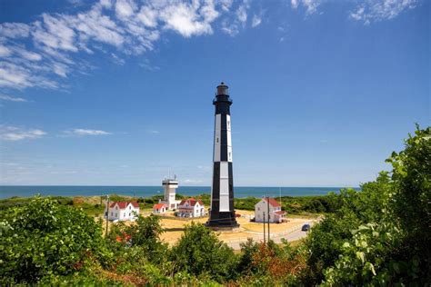 Take A Lighthouse Tour Across New England And Gain A Piece Of History