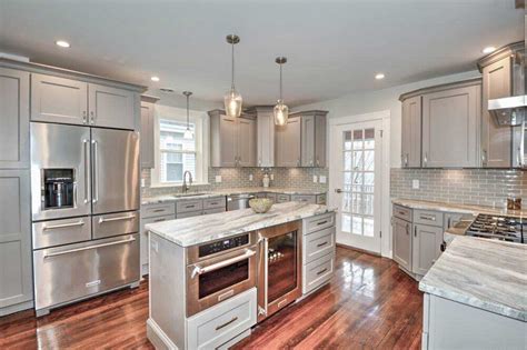 Hours may change under current circumstances Wood Kitchen Cabinets in Jacksonville, FL | DL Cabinetry ...