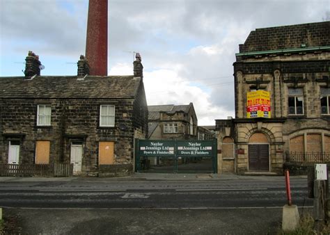 Dyers And Finishers Premises To Let © Chris Heaton Geograph