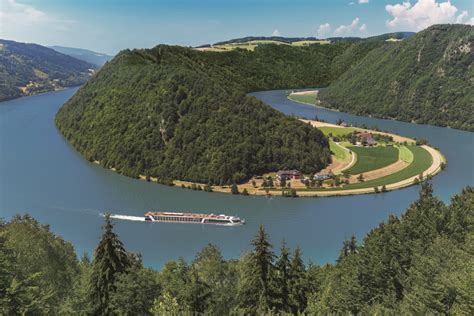 Top Danube River Cruise Itineraries To Experience