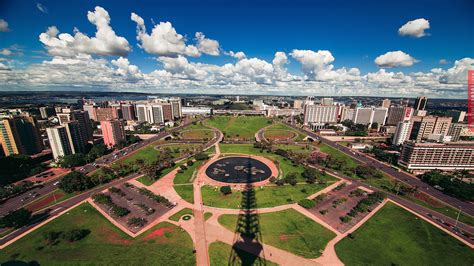 As shown in the map of brazil, brasilia is the only city of the 20th century that was granted the major cities of brazil such as sao paulo, rio de janeiro, and brasilia always brim with activities and are. Onde ficar em Brasília: bairros, hotéis e Airbnb