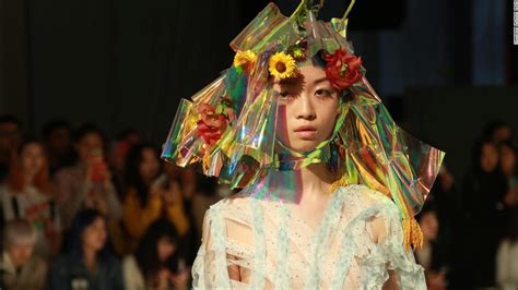 Shanghai Fashion Week The New Made In China Cnn Style