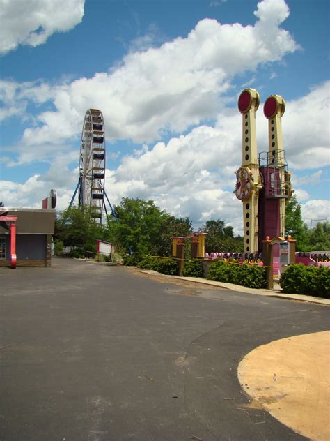 6172008 Geauga Lake Amusement Park Abandoned Theme Parks