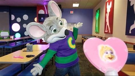 Chuck E Cheese Cute And Funny Moments March 2019 Compilation Youtube