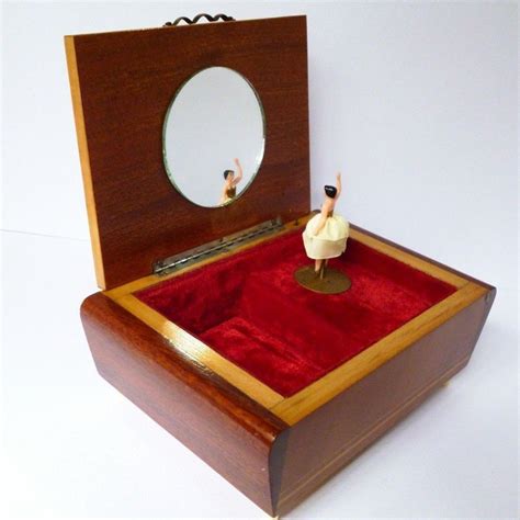 We did not find results for: ANTIQUE DANCING BALLERINA MUSIC BOX c1940s