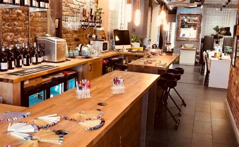 Treat yourself to one day of pampering and beauty and escape from everyday stresses. How To Perfect The Art Of Time Management | Trieu Nails London