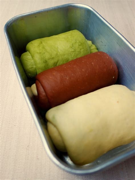 The Bake-a-nista: Matcha Hokkaido Milk Bread