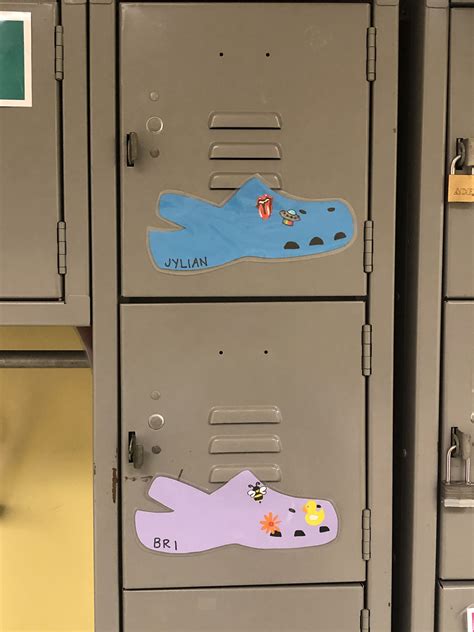 Informasiloker.com merupakan situs blog tentang lowongan kerja di indonesia. Pin by Sierra Johnson on 4th Grade | Locker crafts, Locker name tags, Locker tags