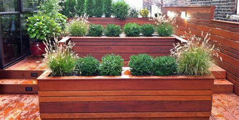 Get latest information on garden design ideas, garden design plans, garden design software, contemporary garden design, small garden design. Guide to Rooftop Gardens | Garden Design