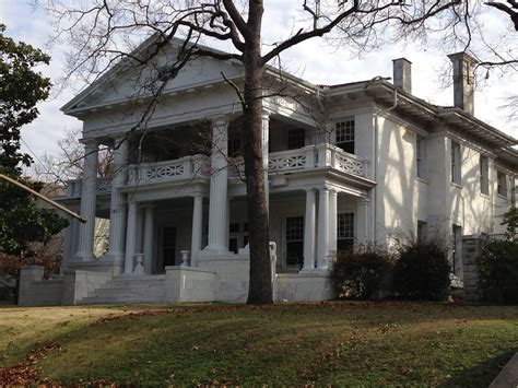 A Stately Old House On Highland Avenue In Birmingham Alabama My