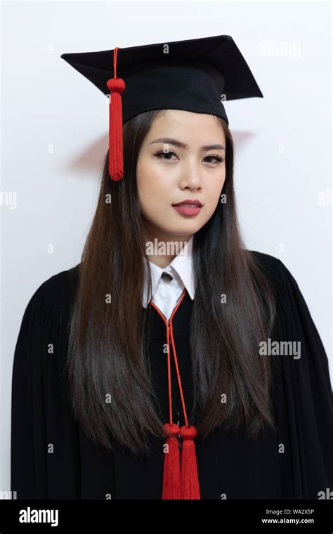 Korean Graduation Ceremony Hi Res Stock Photography And Images Alamy