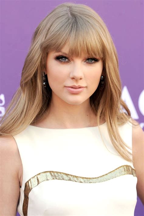 Taylor Swift Hairstyles Taylor Swifts Curly Straight Short Long Hair