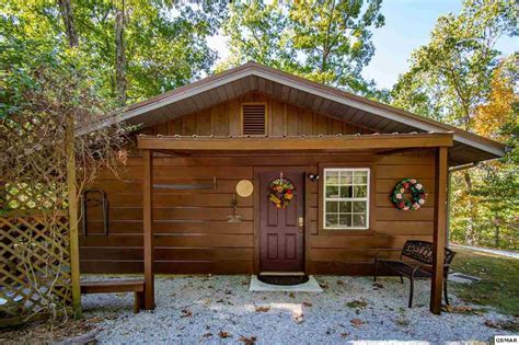 Ridgecrest log cabin and chalet rentals, the best way to fully experience the great smoky mountains is by staying in an authentic cabin. 2025 Ridgecrest Loop Lane, Sevierville, 37876