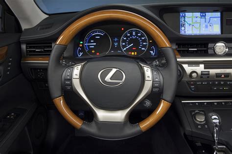 Lexus Es Specs And Photos 2012 2013 2014 2015 Autoevolution