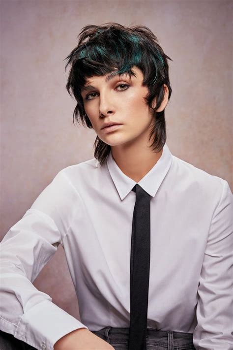 Épinglé sur Hair Cut  Hair style  Hair color