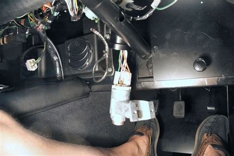 6 Symptoms Of A Bad Ignition Switch And Replacement Cost