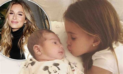 Jessie James Decker Shares Instagram Snap Of Daughter With Forrest
