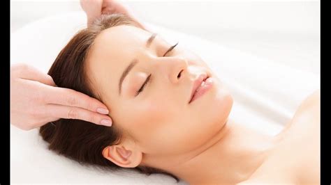 Which Oils Are Best For Head Massage In Which Seasons Youtube