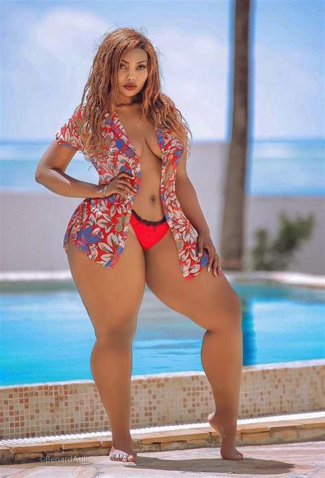 Kenya Big Hips Curvy Girls Look At That Crazy Wide Hips And Holy