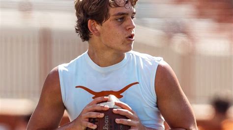 Arch Manning No Class Of Recruit Commits To Texas